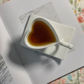 Vintage-Szerelem Kerámia Bögre Készlet Kreatív Csont Porcelán Szív Szilárd Kávét Délutáni Tea Csésze