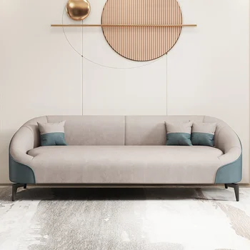 Egyszerű, modern szövet kanapé, kis nappali, egyszerű, egységes kettős technológia ruhával bérleti szoba, világos luxus